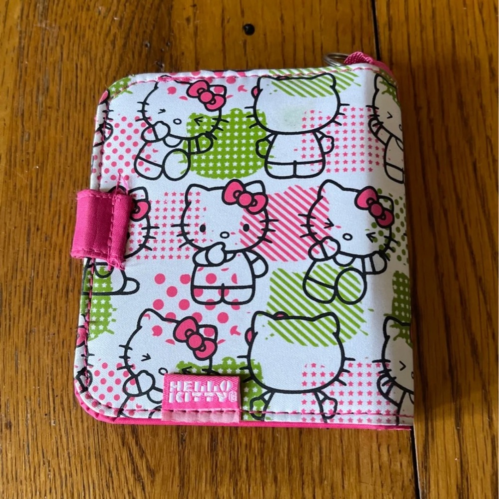 Hello Kitty wallet - Picture 3 of 3